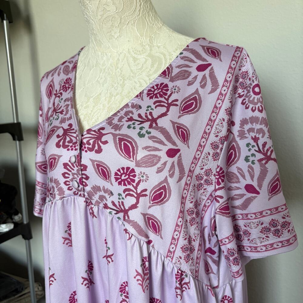 Cripom Boho Floral Border Print Dress – Size Large
Kalftan Muumuu - Picture 6 of 7